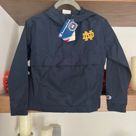 Champion Notre Dame Flighting Irish Pack and Go Quarter-Zip Windbreaker Jacket - Picture 1 of 6